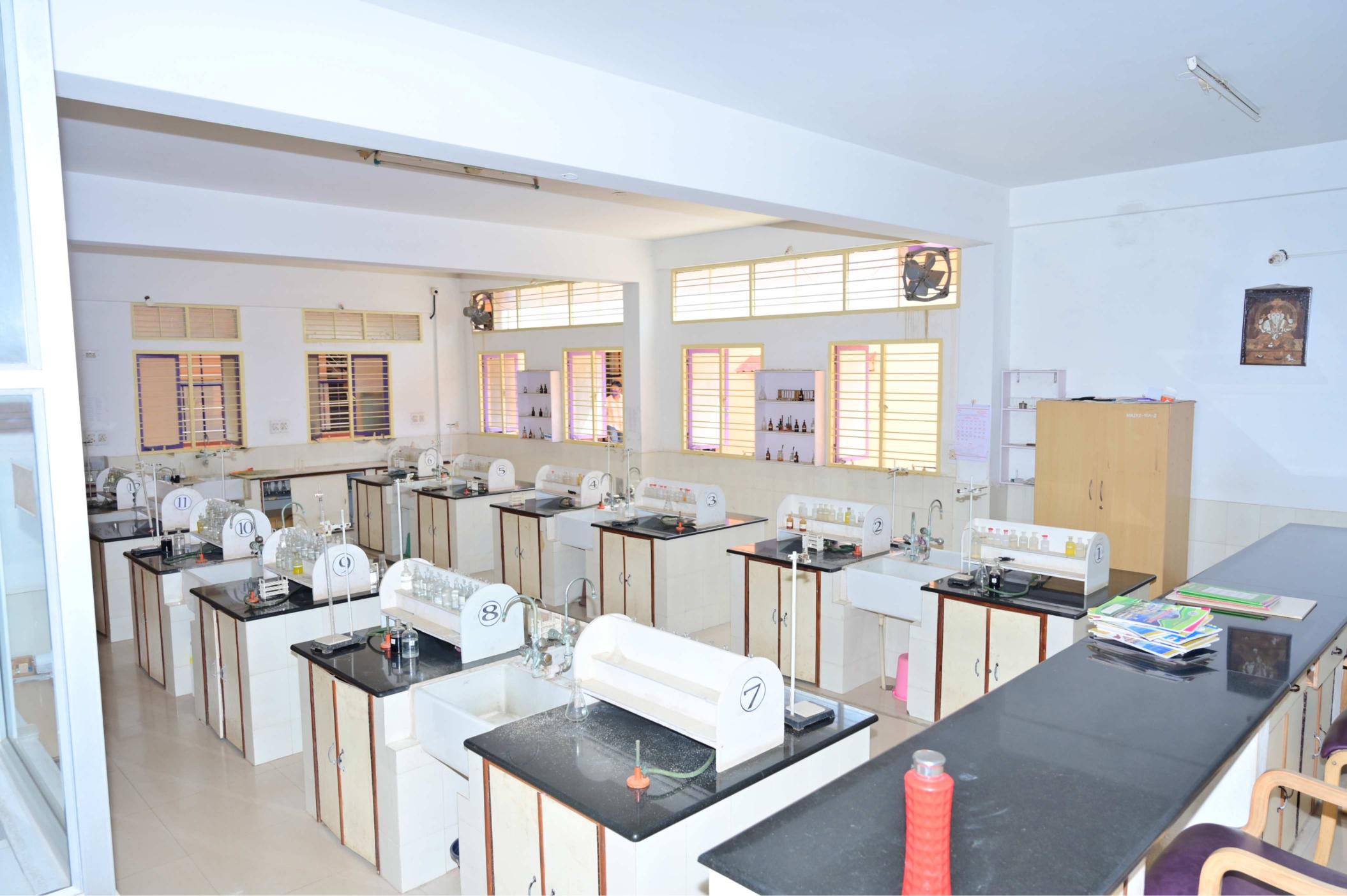 laboratories-gurukula (10)