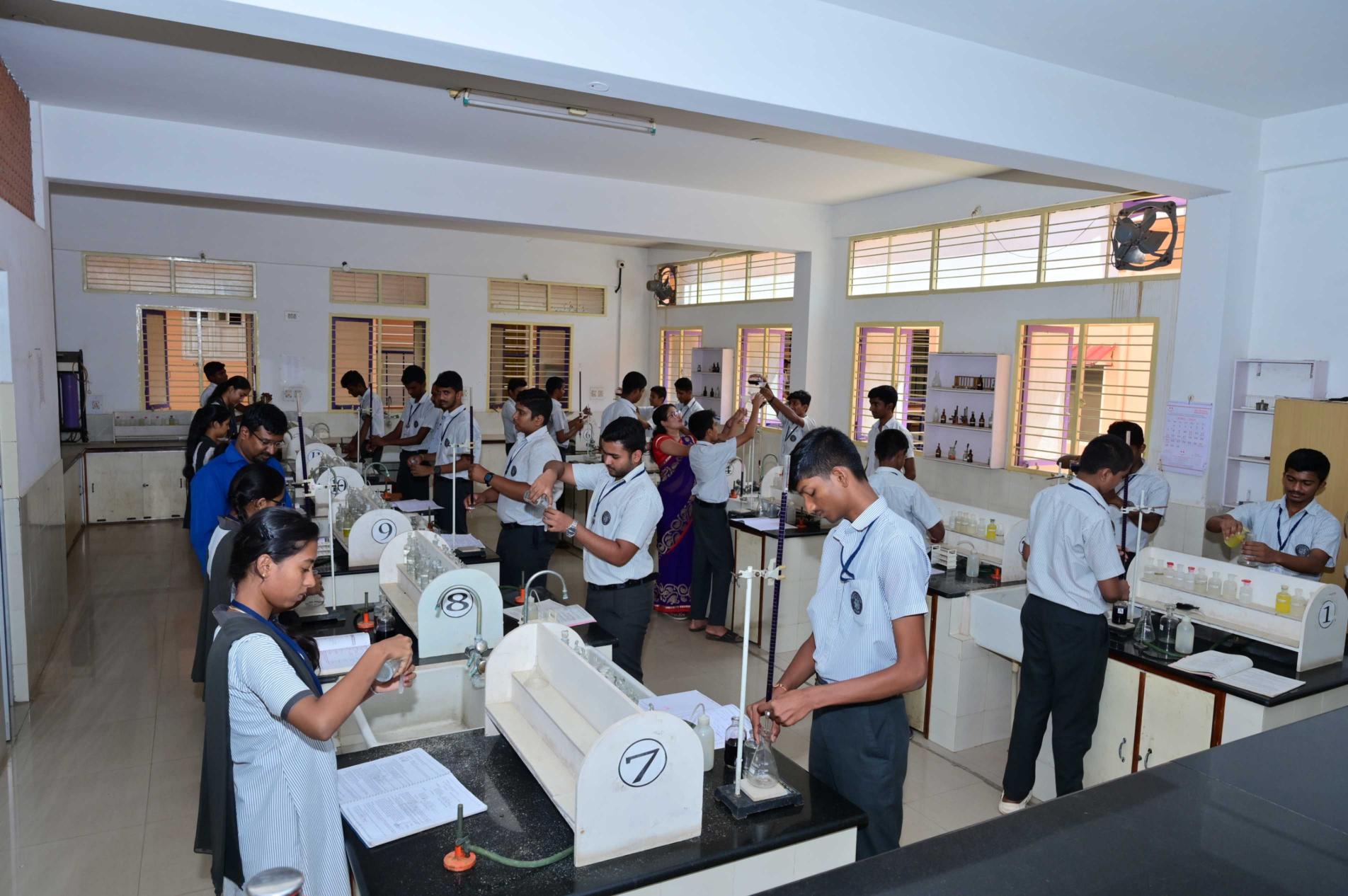 laboratories-gurukula (7)